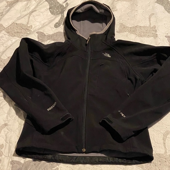 The North Face Black Softshell Jacket - Picture 1 of 5